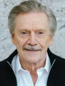 Jesper Christensen