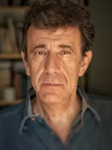 Μανώλης Μαυροματάκης (Manolis Mavromatakis)