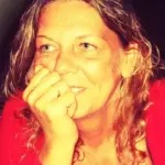 Βίκυ Μανώλη (Viki Manoli)