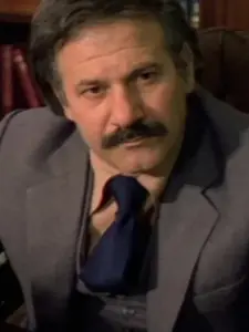 Τίμος Περλέγκας (Timos Perlegas)