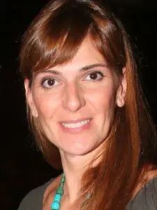 Θεοδώρα Σιάρκου (Theodora Siarkou)