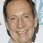 Jonathan Hyde