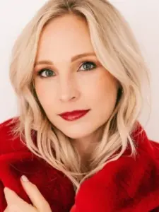 Κάντις Κινγκ (Candice King)