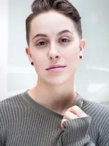 iris menas