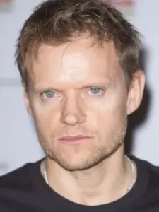 Marc Warren