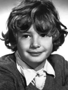 Mark Lester