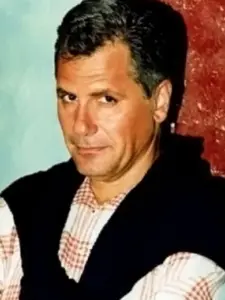 Μιχάλης Μανιάτης (Michalis Maniatis)