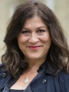 Έυα Μάτες (Eva Mattes)