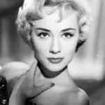 Carole Lesley