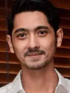 Arya Saloka