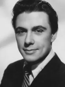 Maxwell Reed