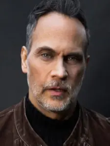 Todd Stashwick