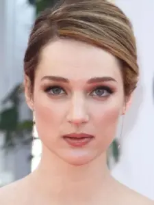 Kristen Connolly