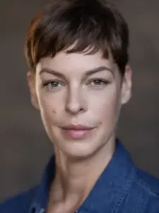 Pollyanna McIntosh