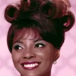Λέσλι Ούγκαμς (Leslie Uggams)