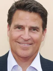 Τεντ ΜακΓκίνλεϊ (Ted McGinley)