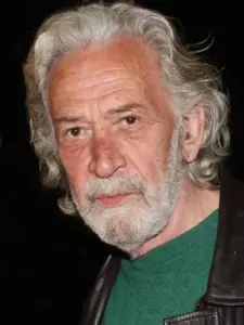 Γιάννης Θωμάς (Giannis Thomas)