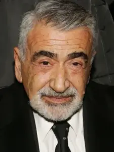 Γιώργος Βογιατζής (Yorgo Voyagis)