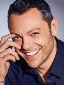 Τιτσιάνο Φέρο (Tiziano Ferro)