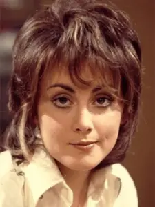 Paula Wilcox