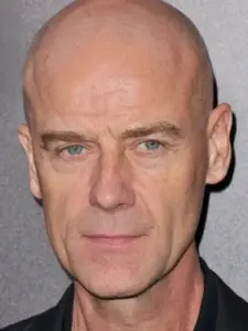 Pip Torrens