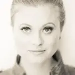 Μπόνι Πις (Bonnie Piesse)
