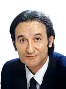 Σωτήρης Μουστάκας (Sotiris Moustakas)