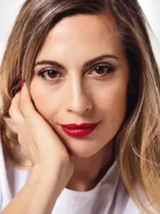 Βίκυ Βολιώτη (Vicky Volioti)