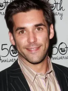 Τζόρνταν Μπρίτζες (Jordan Bridges)