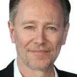Πίτερ Άουτερμπριτζ (Peter Outerbridge)