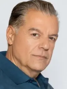 Χάρης Σώζος (Charis Sozos)