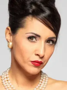 Μαριάννα Πολυχρονίδη (Marianna Polychronidi)
