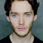 Toby Regbo