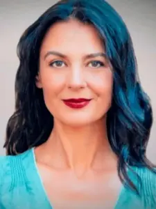 Βερόνικα Αργιέντζη (Veronika Argentzi)