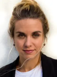 Ελεάνα Καυκαλά (Eleana Kaukala)