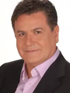 Γιάννης Καπετάνιος (Giannis Kapetanios)