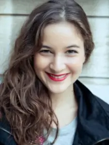 Αμαλία Νίνου (Amalia Ninou)