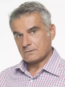 Κώστας Αποστολάκης (Kostas Apostolakis)