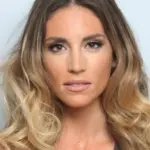 Αθηνά Οικονομάκου (Athina Oikonomakou)