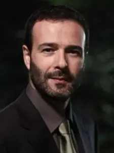 Θανάσης Ευθυμιάδης (Thanasis Efthimiadis)