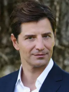 Σάκης Ρουβάς (Sakis Rouvas)