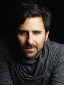 Γιώργος Ζώης (Yorgos Zois)
