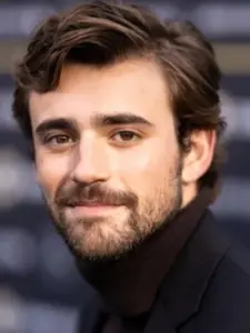 Τσάρλι Ρόου (Charlie Rowe)