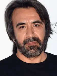 Zeki Demirkubuz