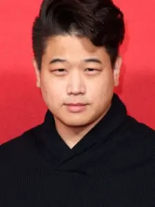 Κι Χονγκ Λι (Ki Hong Lee)