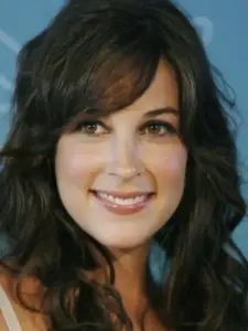 Lindsay Sloane