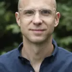 Θίοντορ Σαπίρο (Theodore Shapiro)