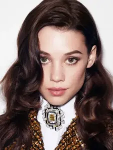 Astrid Bergès-Frisbey (Àstrid Bergès-Frisbey)