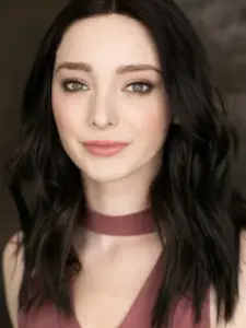 Emma Dumont