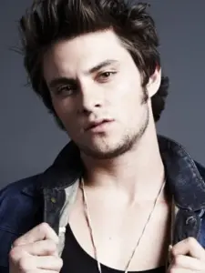 Shiloh Fernandez